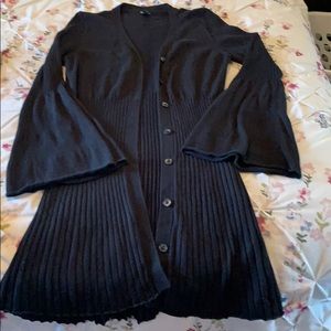 Long Gauge Black Cardigan Duster w Bell Sleeve